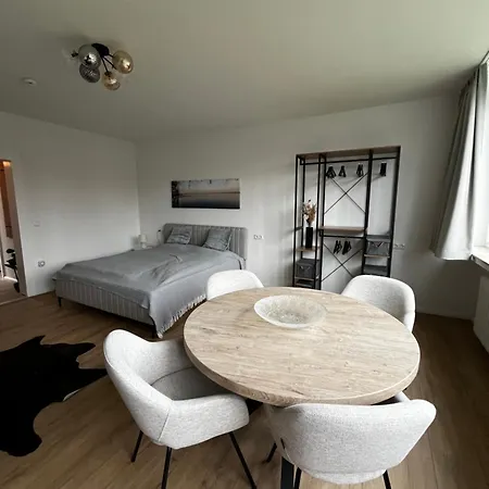 Lana * 바트즈위스케나흔